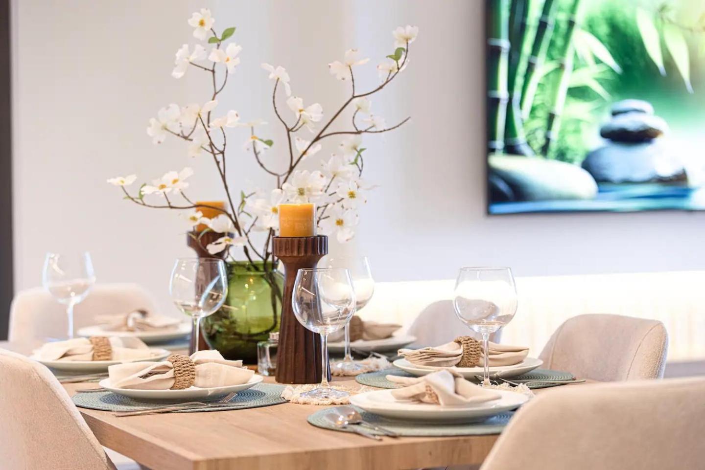 Apartment Burj Crown - New Sky High, Near Burj Khalifa, Boulevard View, Opposite Mall *